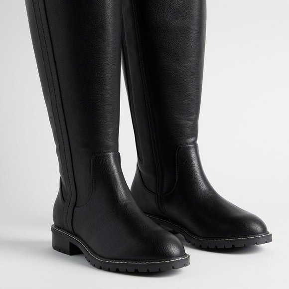 Torrid size Contrast Stitch Knee Boot WW size 11 NWT - Picture 1 of 7